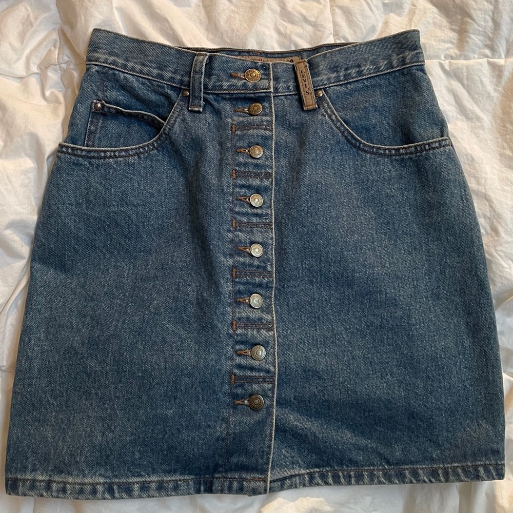 Vintage Levi’s Button Front Denim Skirt